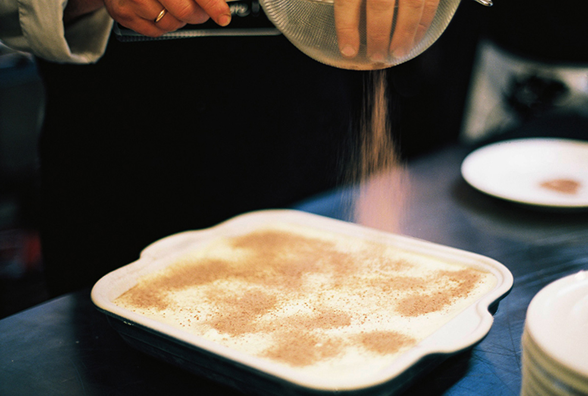 How to cook tiramisu? Italian cuisine. Cooking classes in Odessa.