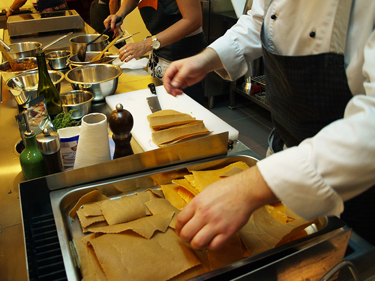 Italian cuisine. Lesson "Viva Italia!" with Konstantin Rossoshenko. Cooking classes in Odessa.