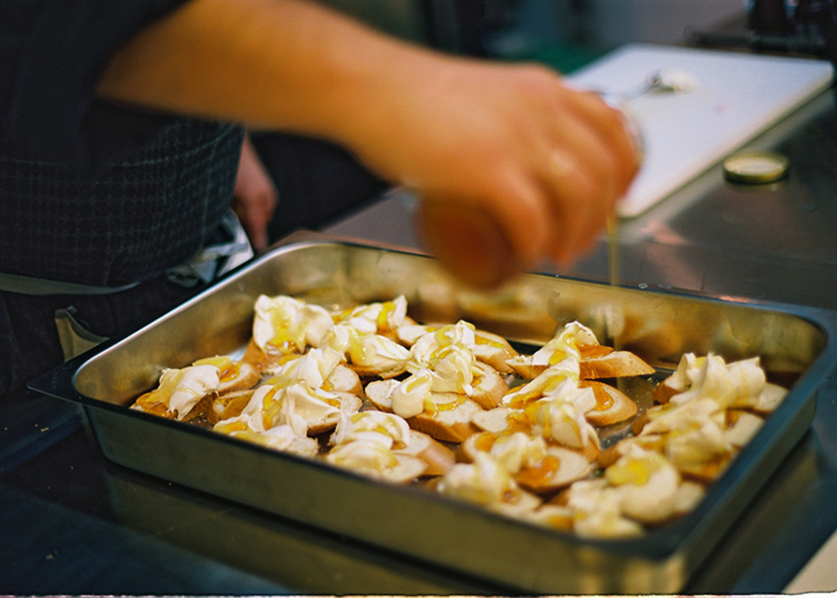 “Where France Meets Morocco”. How to cook Moroccan chicken. Cooking classes in Odessa.