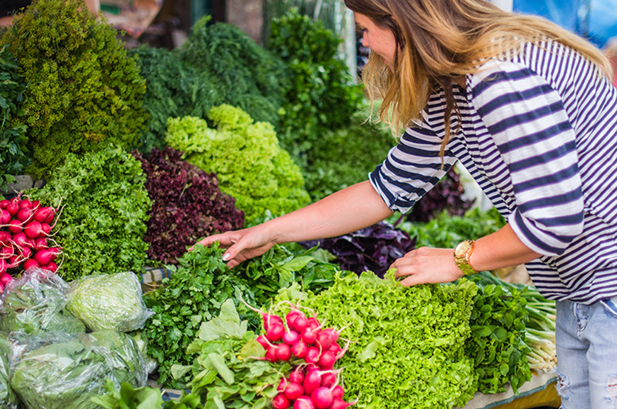Greens at the market. Maria Kalenska food blog, Odessa.