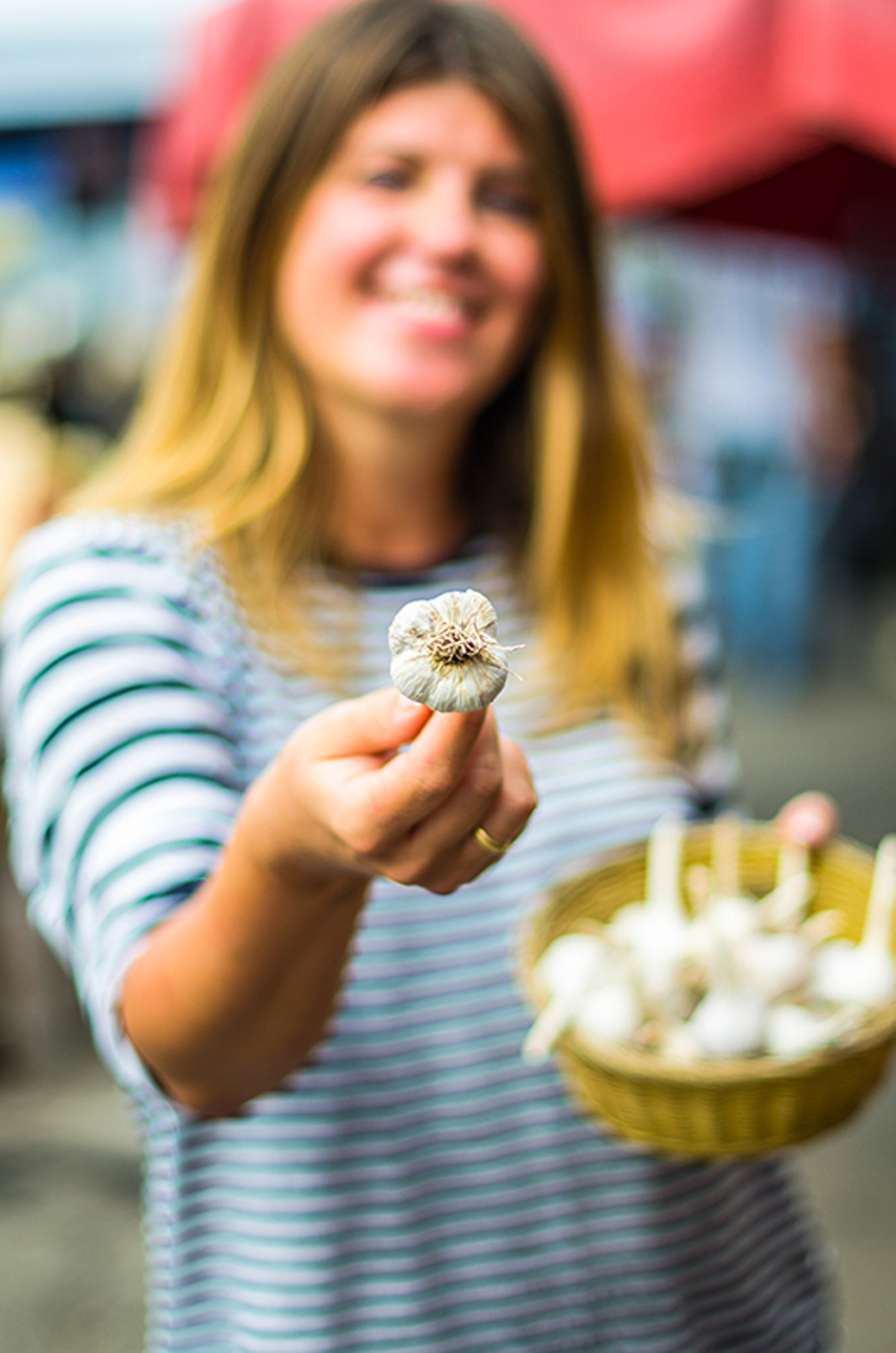 Organic garlic. Maria Kalenska food blog, Odessa.