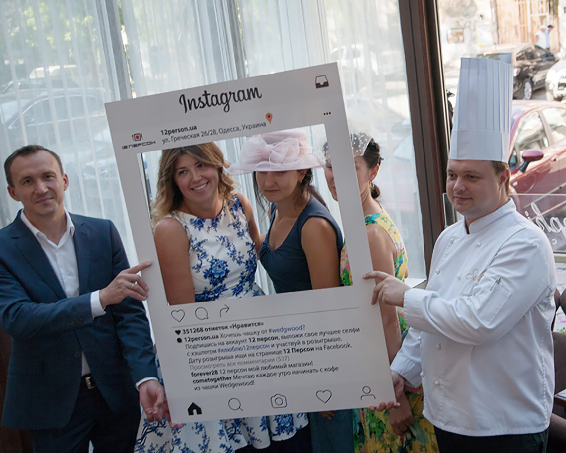 Photozone. Lesson Afternoon Tea. British traditions. Cooking class in “My Friends” cooking school.