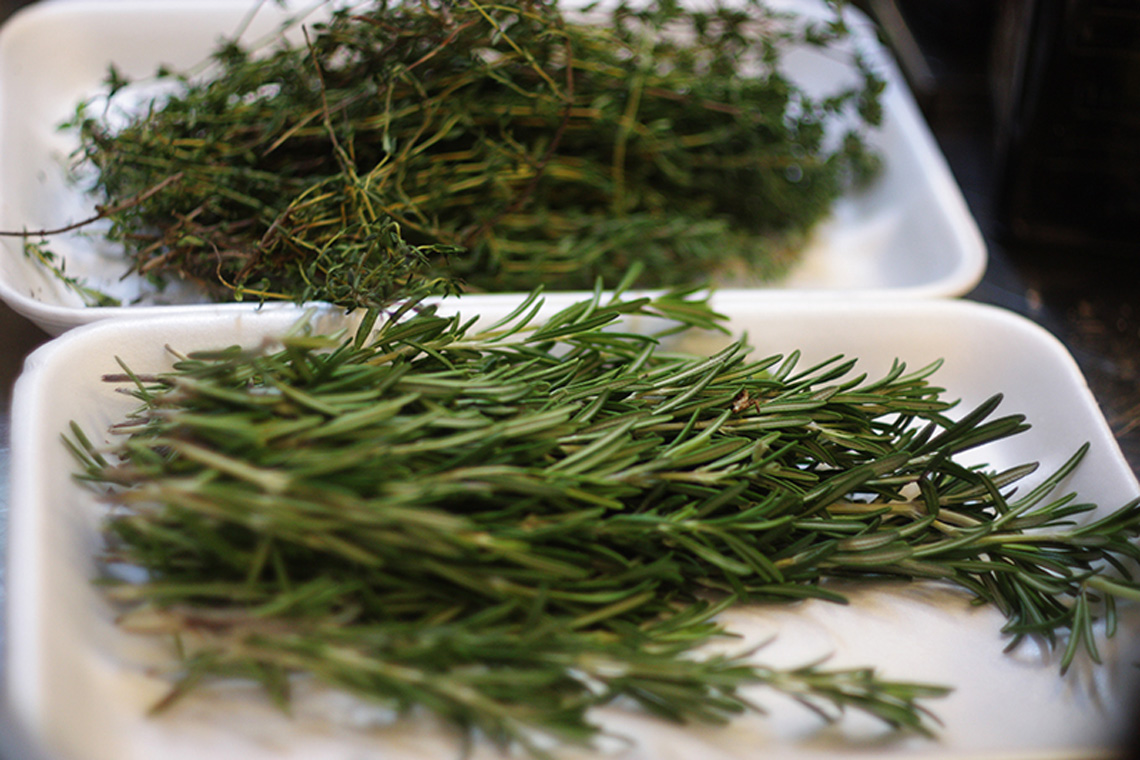 Greens. Lesson “Food and Wine Synergy”. Bourgogne Pinot Noir . Сooking school "My Odessa Cuisine".