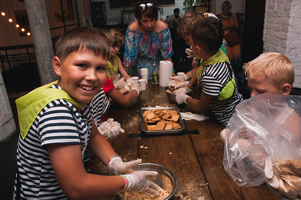 How to cook chocolate sausage. Сooking class with chef in Odessa