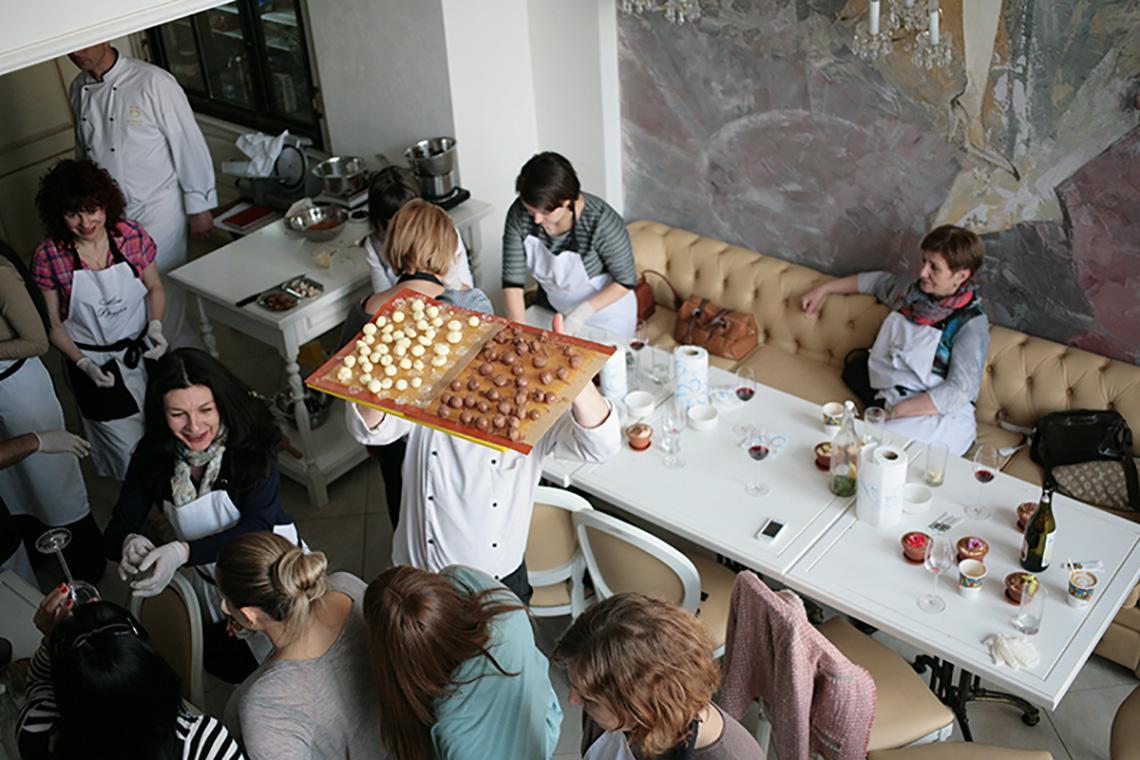 Handmade sweets. Course "Culinary Traditions of Northern Italy". Cooking school in Ukraine.