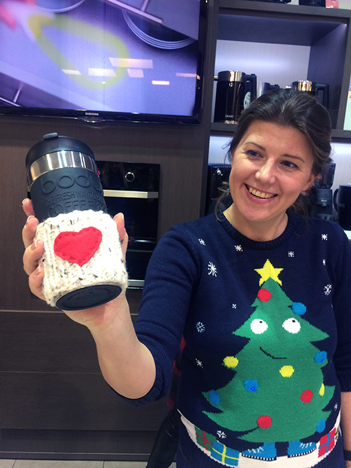 Maria Kalenska. Christmas Dessert Pavlova Wreath. Cooking class in “My Friends” cooking school.