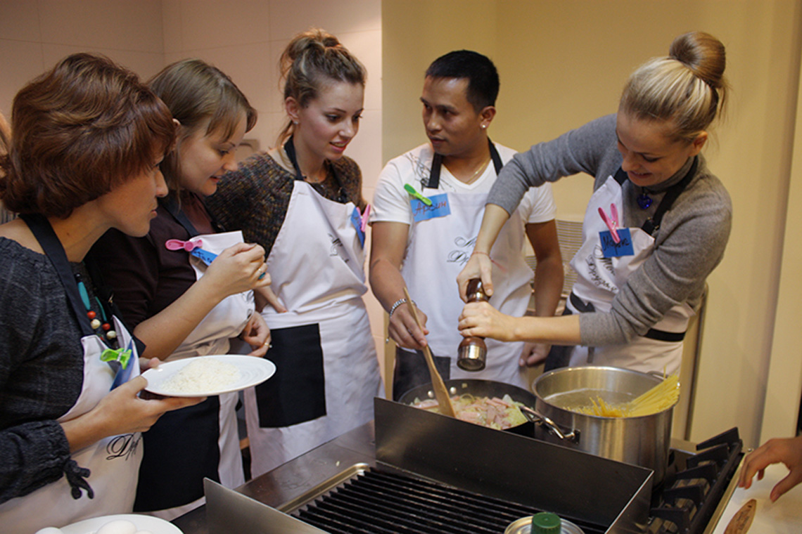 Cooking of pasta. Lesson "Pekelna cuisine". Сooking school "My Odessa Cuisine".
