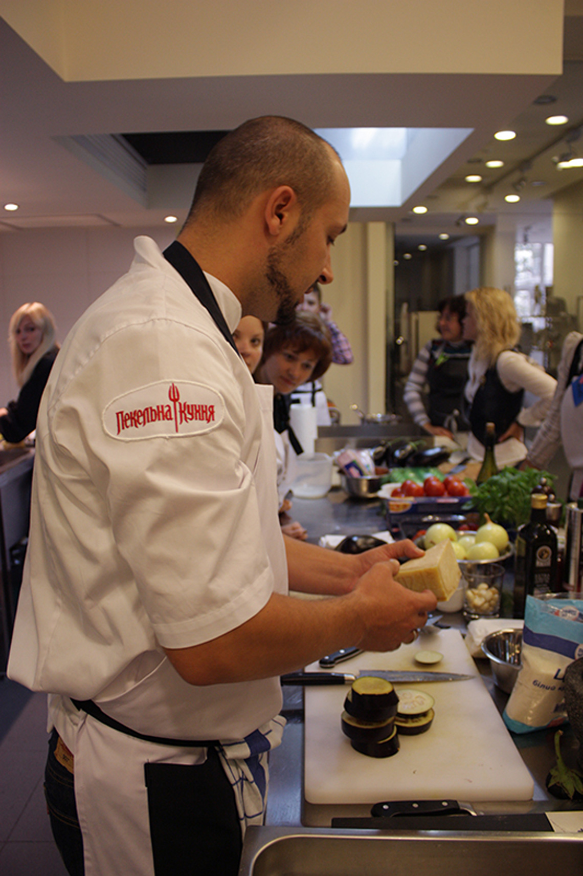 Chef. Lesson "Pekelna cuisine". Сooking school "My Odessa Cuisine".