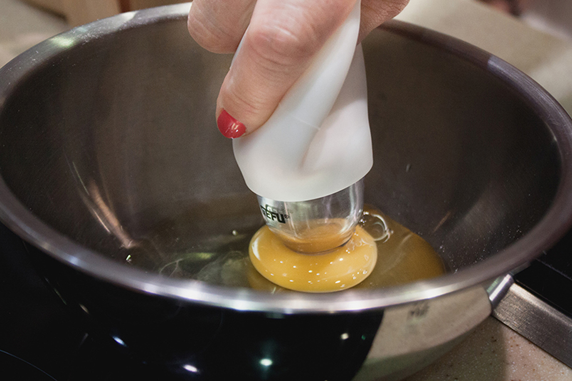 Lesson "Happiness is in Simple Things" at Promenu. Cooking class in “My Friends” cooking school.