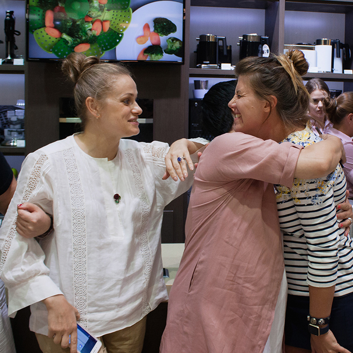 Participants. Lesson "Happiness is in Simple Things" at Promenu. Cooking class in “My Friends” cooking school.