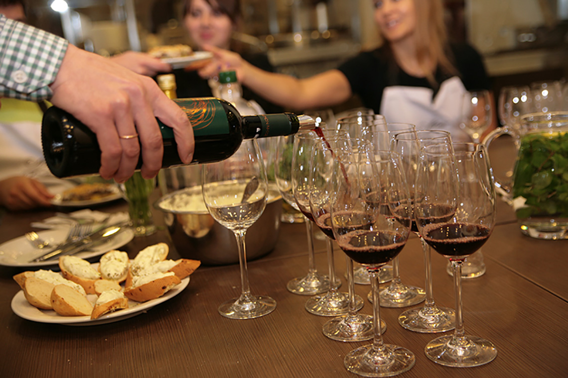 Wine. Cooking classes in Ukraine.