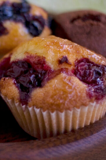 Berry muffins. Best famous recipes in cooking at home blog