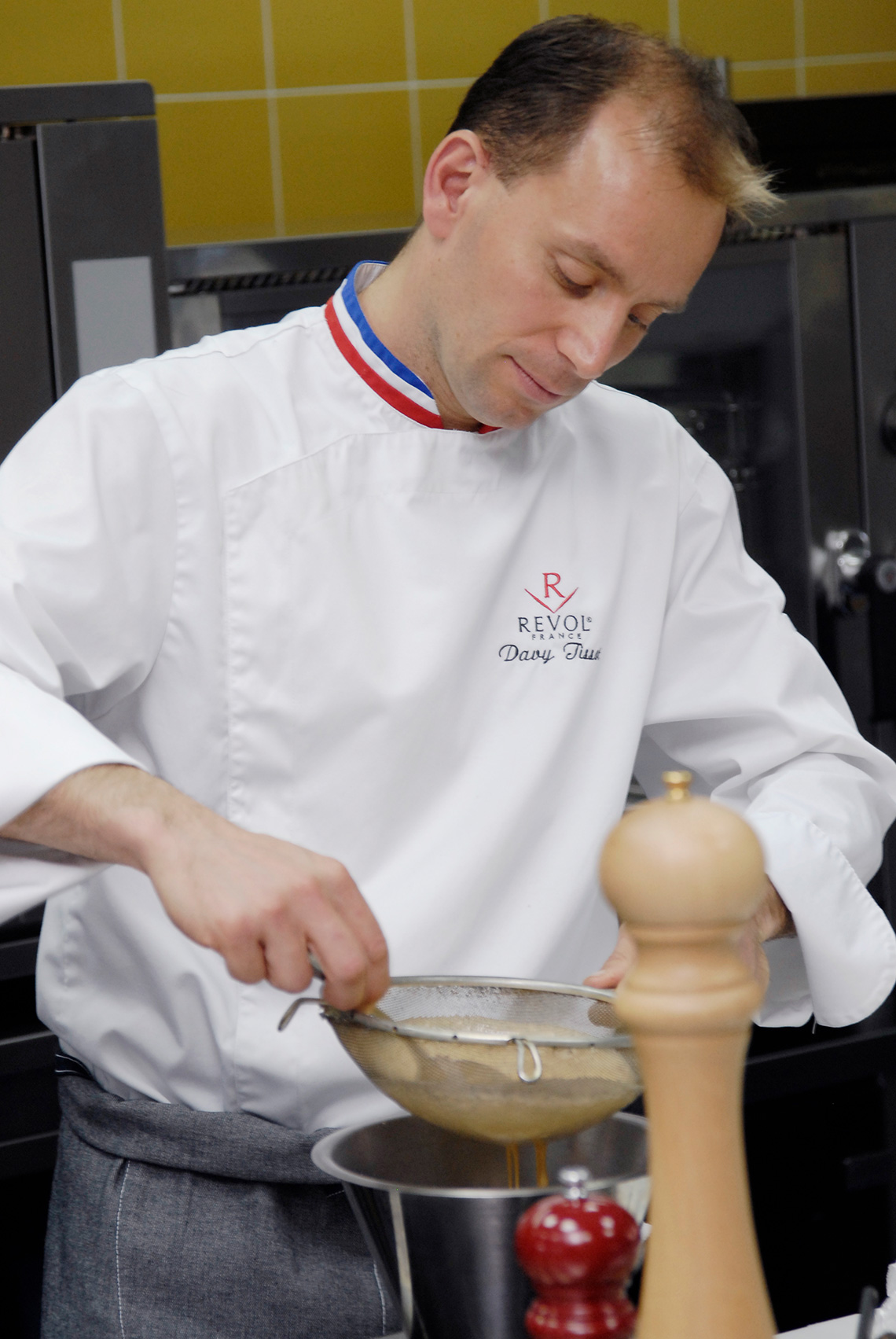 David Tissot cooks delicious dishes. Cooking classes in Odessa.